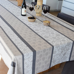 nappe-carrée-coton-tissé-jacquard-fontvieille-écru-beige-téflon-antitache