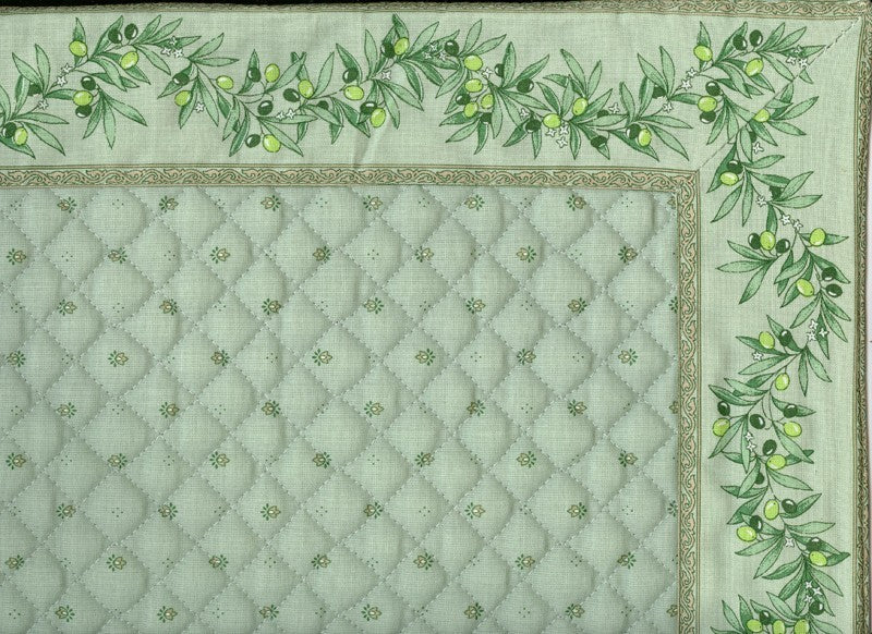set de table exclusif cadré vert écru olive vert