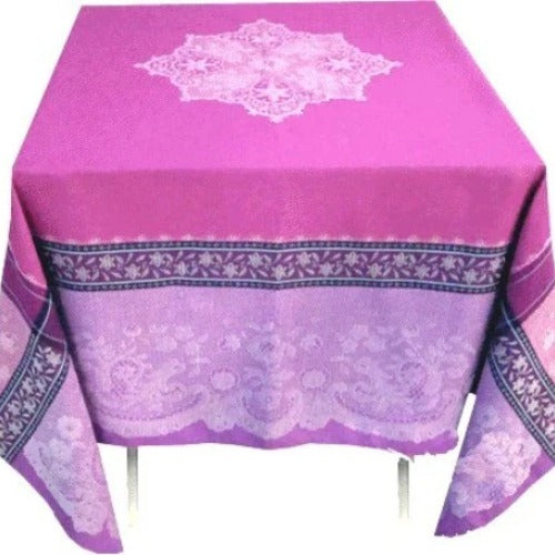 Nappe coton jacquard Téflon Dentelle Framboise 250 x 150 cm anti tache