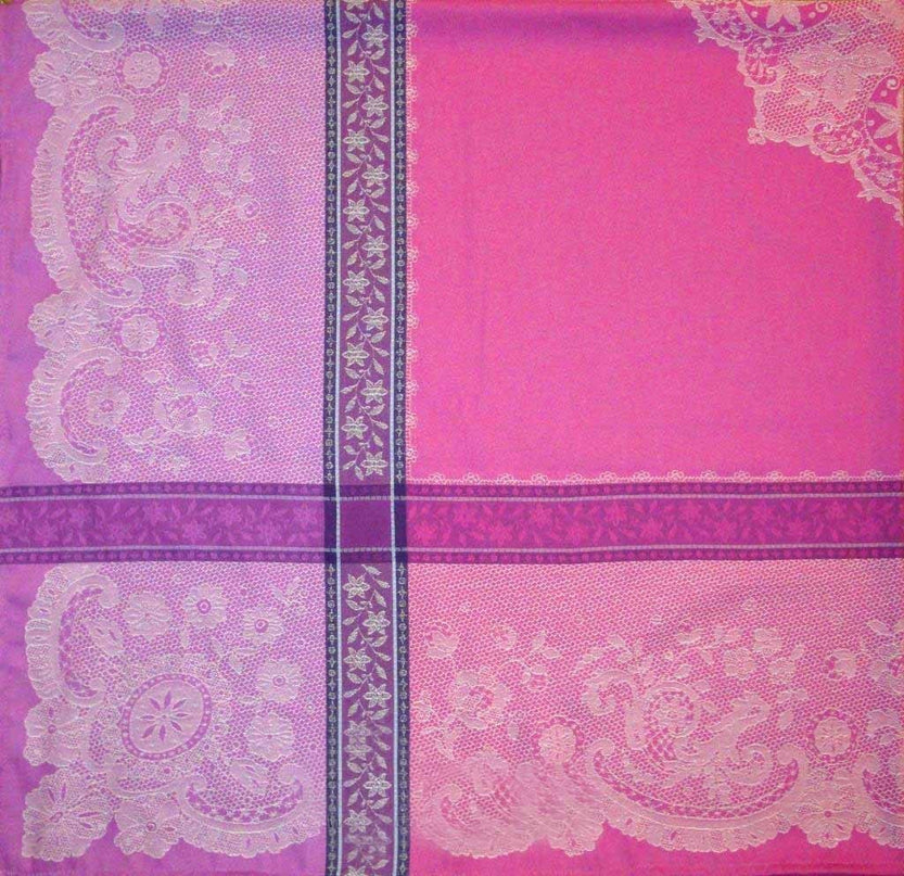 Nappe coton tissé jacquard traité téflon Dentelle framboise  2m50/1m60