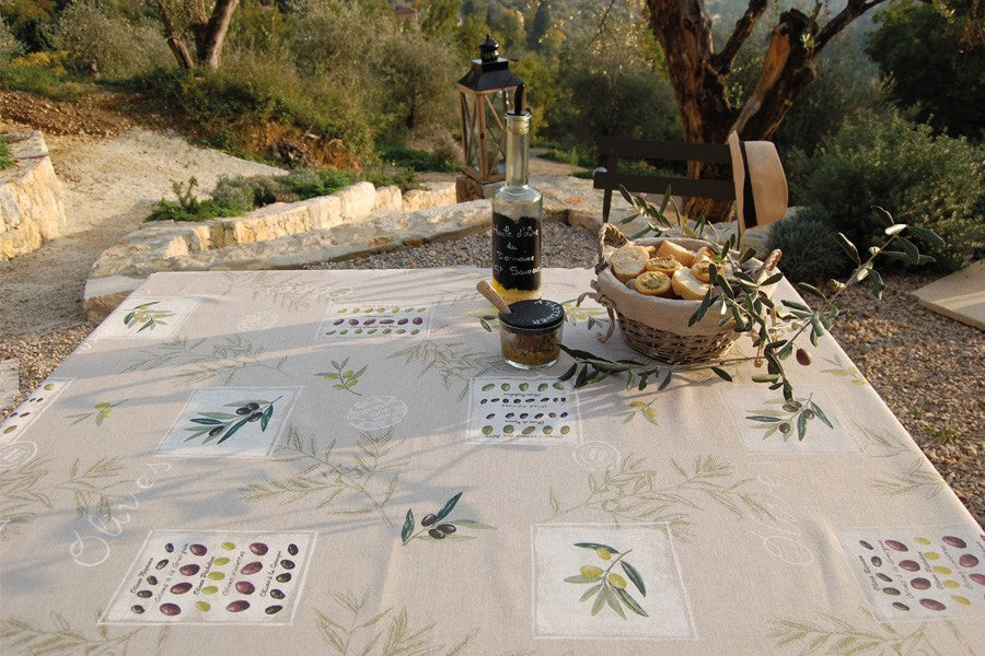 Nappe Eygalieres  2m50 x 1m55  ENDUT PLASTIFIE