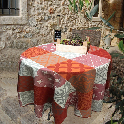 Nappe ronde  jacquard téflon carces gris rouge 1m80