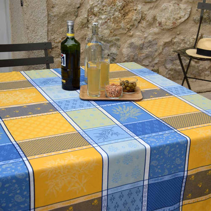Nappe carrée coton tissée jacquard traitée téflon Valbonne jaune bleu 1m80 x 1m80