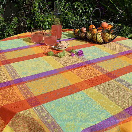 Nappe ronde 1m80  jacquard téflon Maussane Multico Anti Tache