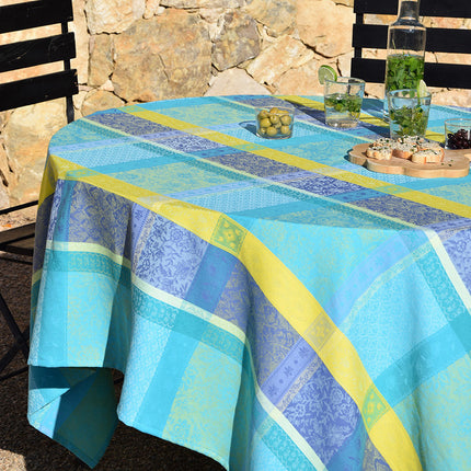 Nappe 2m50 x 1m80  jacquard téflon Maussane turquoise Anti Tache