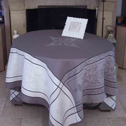 Nappe carrée jacquard montmirail taupe écru 1m60