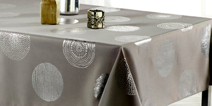 Nappe 2m x 1m48  argentée ref 105510 G  anti tache et infroissable