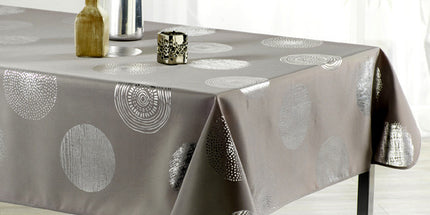 Nappe 2m x 1m48  argentée ref 105510 G  anti tache et infroissable