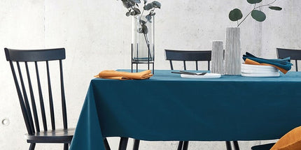 Nappe uni Pétrole 2m40 x 1m45 anti tache sans repassage