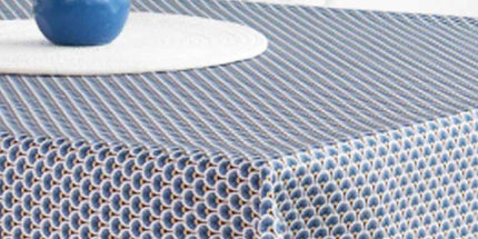 Nappe ovale 2m40 x 1m50 ref 2009 bleu Anti tache et infroissable