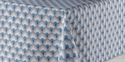 Nappe carrée 1m80 x 1m80 Référence 2008 V 12 Bleu Anti tache et infroissable