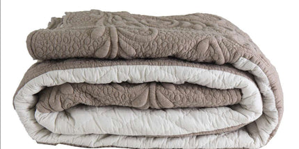 Couvre Lit Boutis bicolore écru beige coton trapunto AMOUR 2m40 x 2m60 Fait Main
