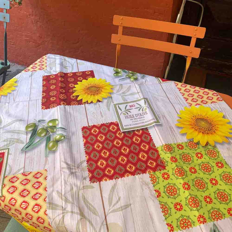 Nappe rectangle provençale cuisine provençale 240 cm x 150 cm polyester Antitache et infroissable