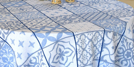 Nappe rectangle jacquard 3m x 1m80 carces bleu Téflon antitache