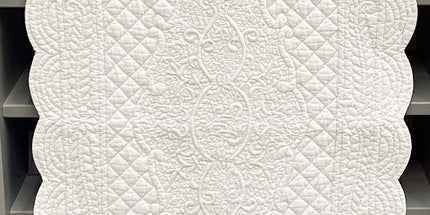 Chemin de table boutis blanc coton rosace 1m50 x 50 cm