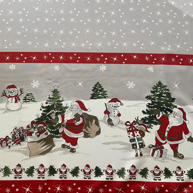 Nappe Papa Noël rectangle polyester Anti tache Infroissable 2m40 x 1m50