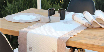 Chemin de table boutis brodé lavande coton lavender écru stuck 1m50 x 50 cm