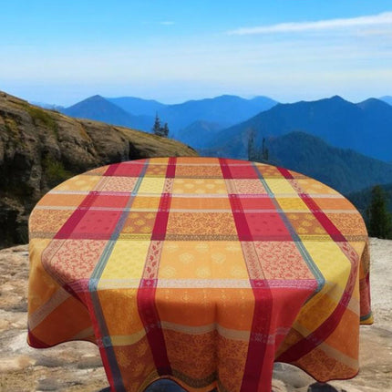 Nappe ronde 180 cm coton jacquard valescure rouge Téflon antitache