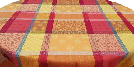 Nappe ronde 180 cm coton jacquard valescure rouge Téflon antitache