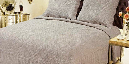Couvre lit Boutis Bastidon gris coton avec 2 taies d'oreiller 2m60 x 2m60