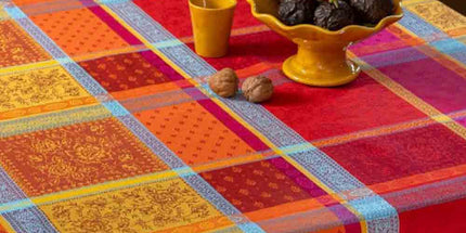 Nappe carrée Arles paprika patch coton jacquard 1m60 x 1m60