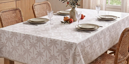 Nappe rectangulaire polyester Cabarita blanc 200x150 cm - mise en scène table