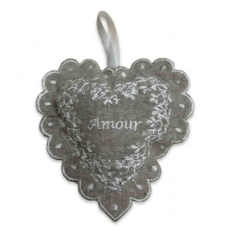 Sachet de lavande à suspendre en lin garni de lavande, brodé « Amour », cœur 12 × 12 cm