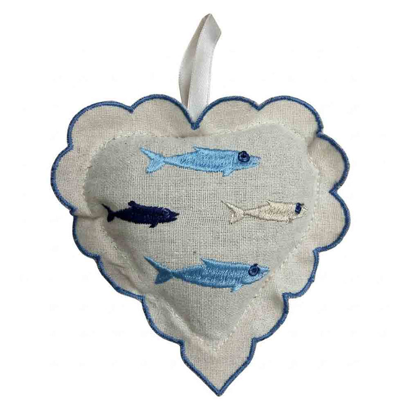 Sachet de lavande à suspendre en coton garni de lavande, cœur brodé poissons, 12 × 12 cm