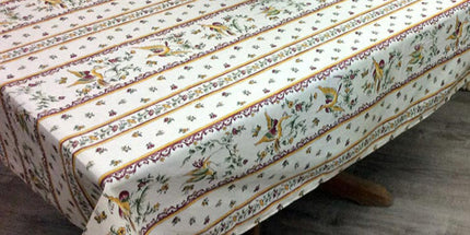 Nappe rectangle Faïence de Moustiers rose motif linéaire 2m50 x 1m55  coton enduit plastifié